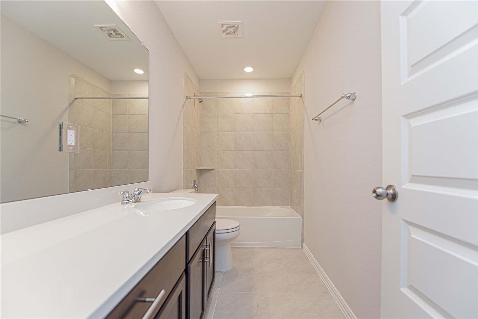 Conroe Townhome: 107 Silver Sky Ct