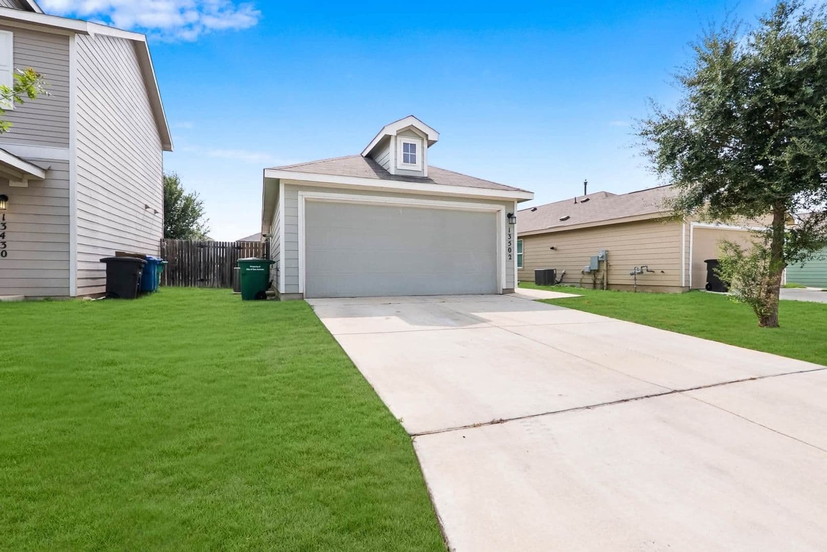 San Antonio House: 13502 Pelican Xing