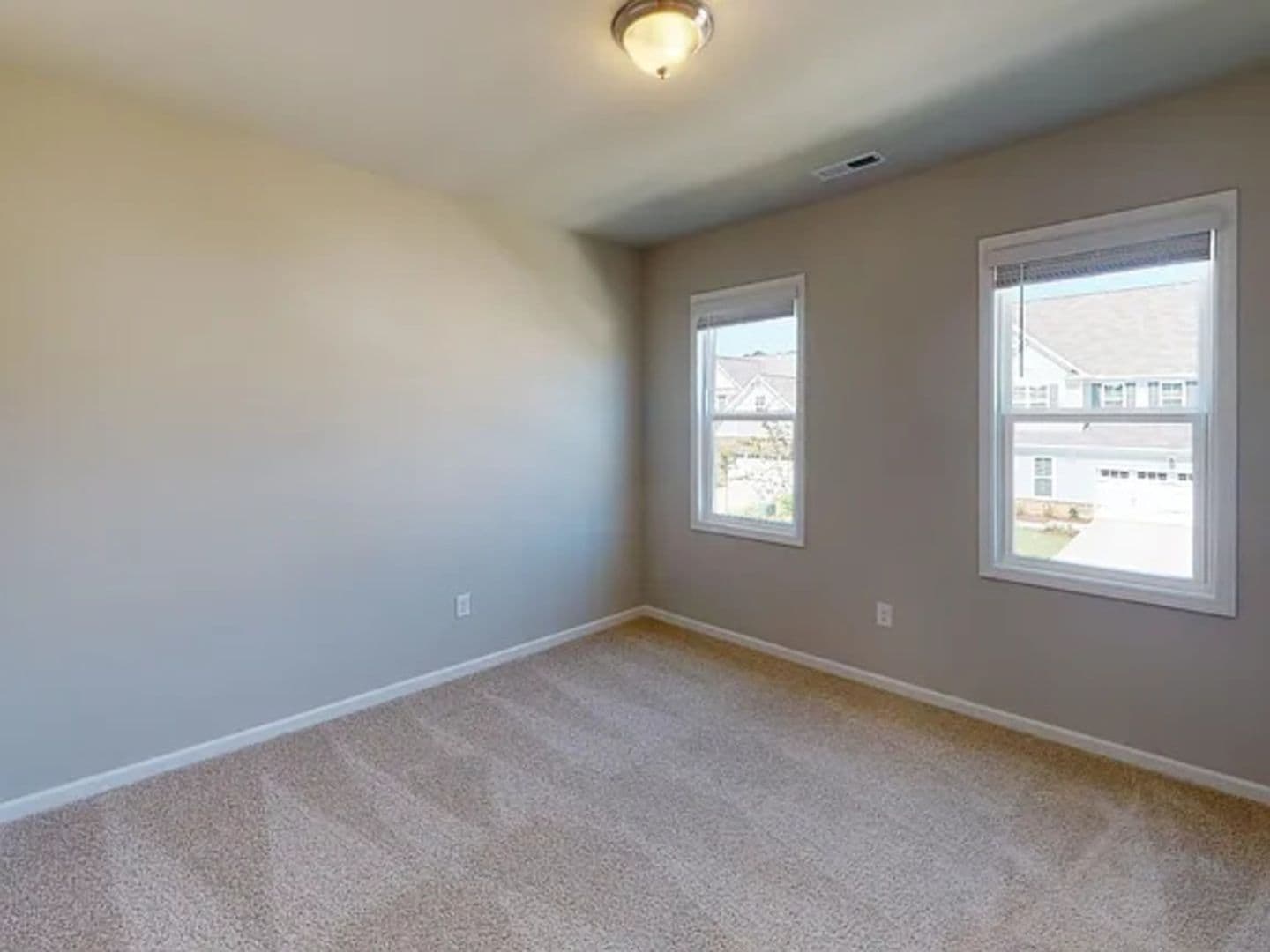 Knightdale House: 1204 Jasmine View Way