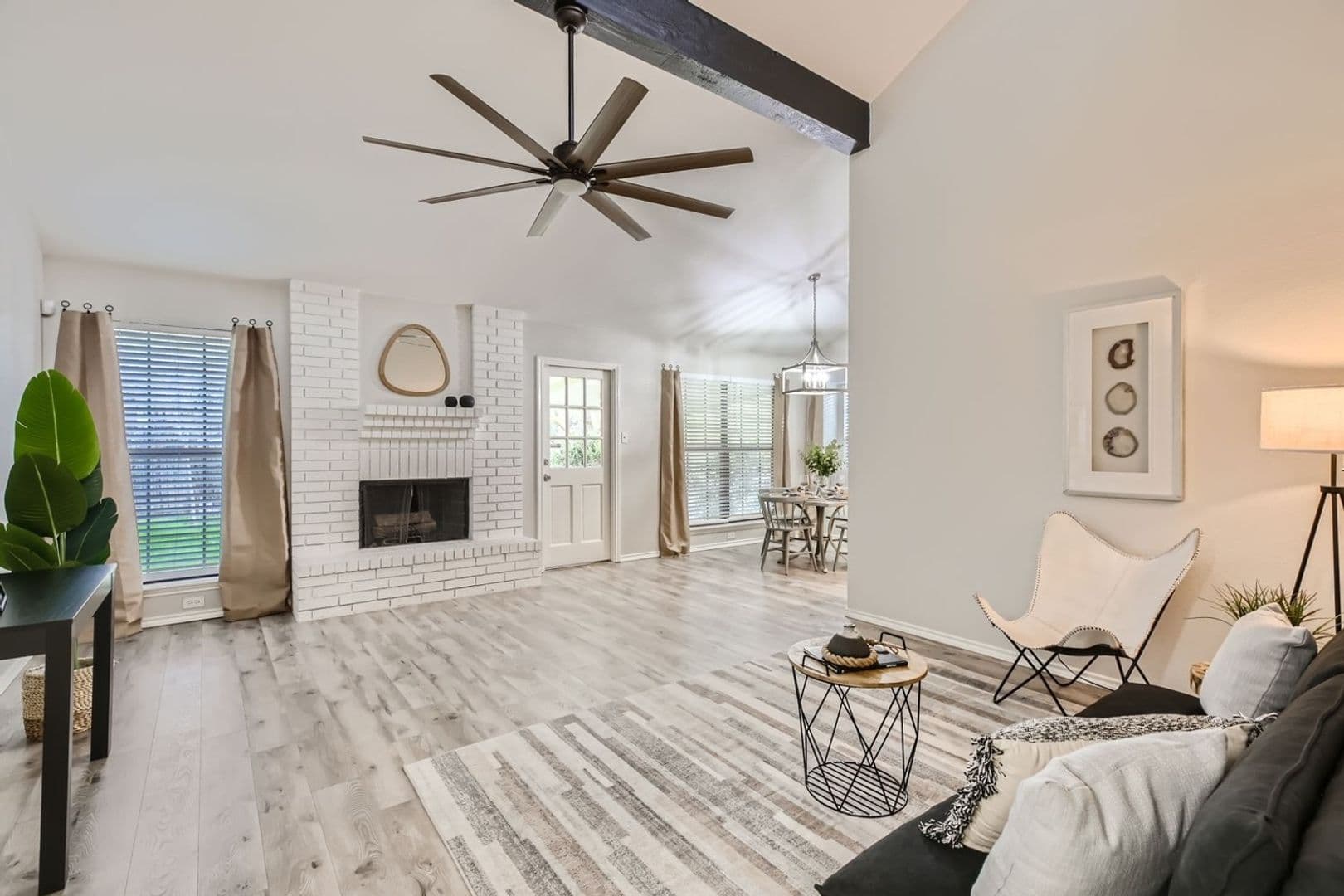 San Antonio House: 4514 Dove Lake St