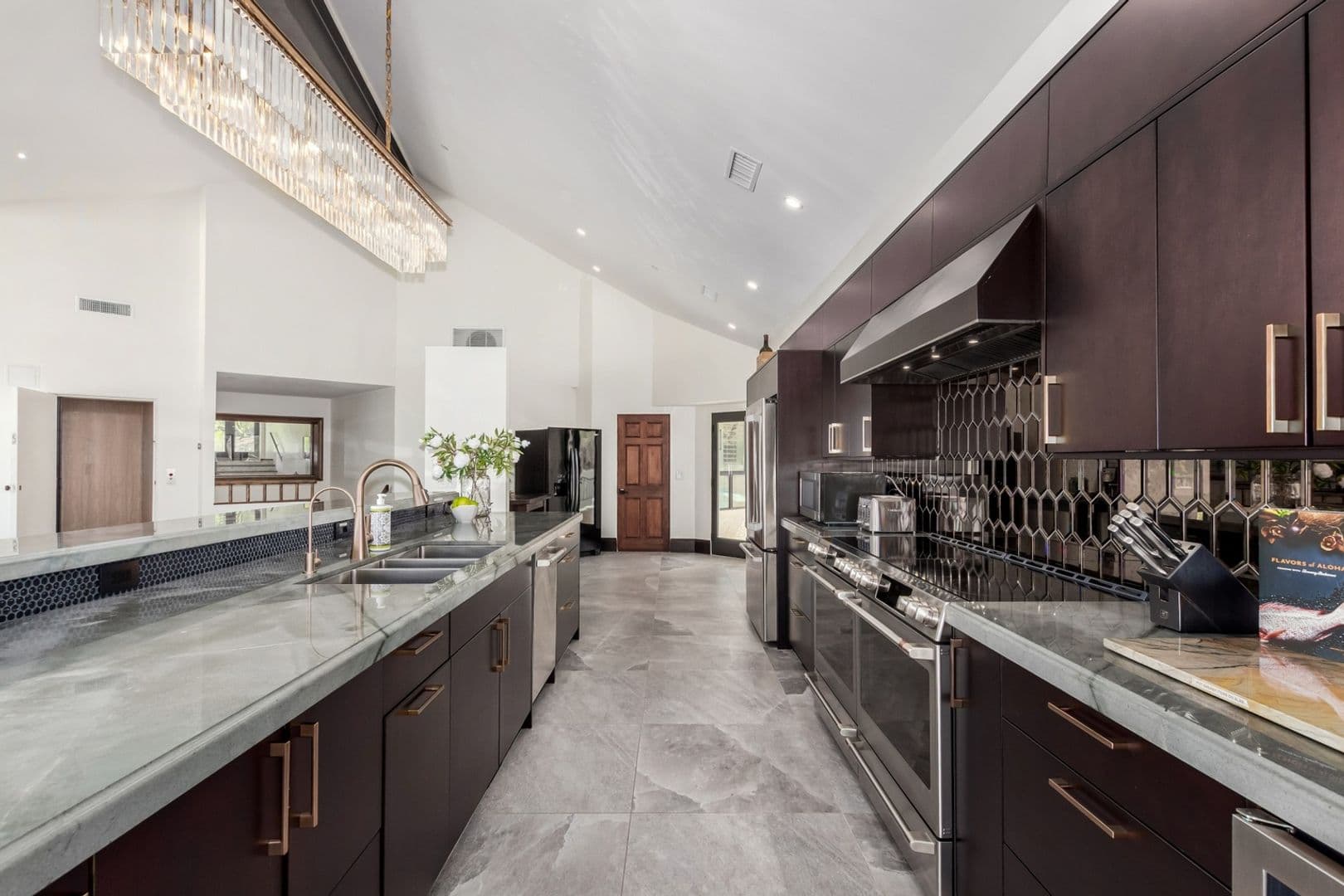 Phoenix House: 5655 N Camelback Canyon Dr