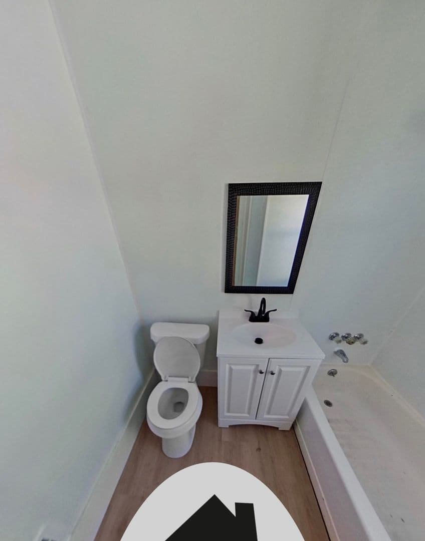 Buffalo House: 42 Bickford Ave