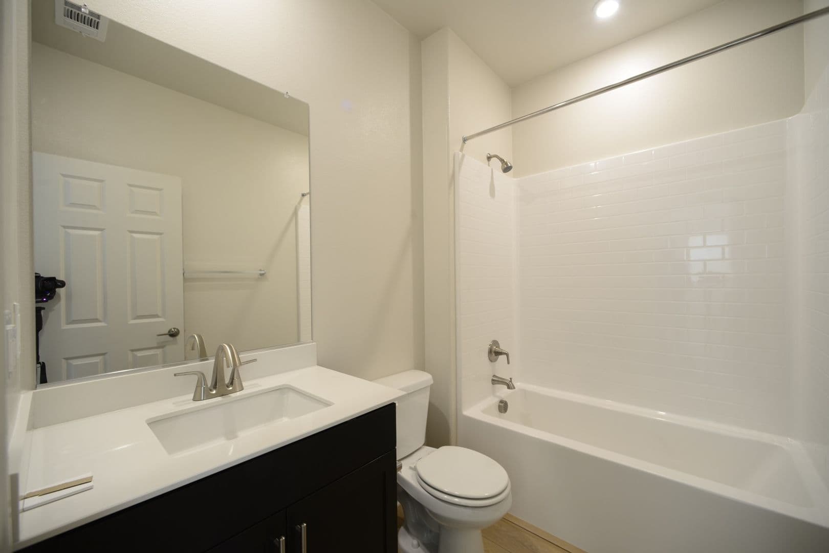 Menifee House: 26596 Platte Rd
