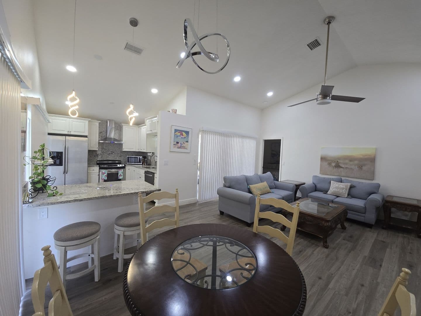 North Port House: 3707 Champagne Ave