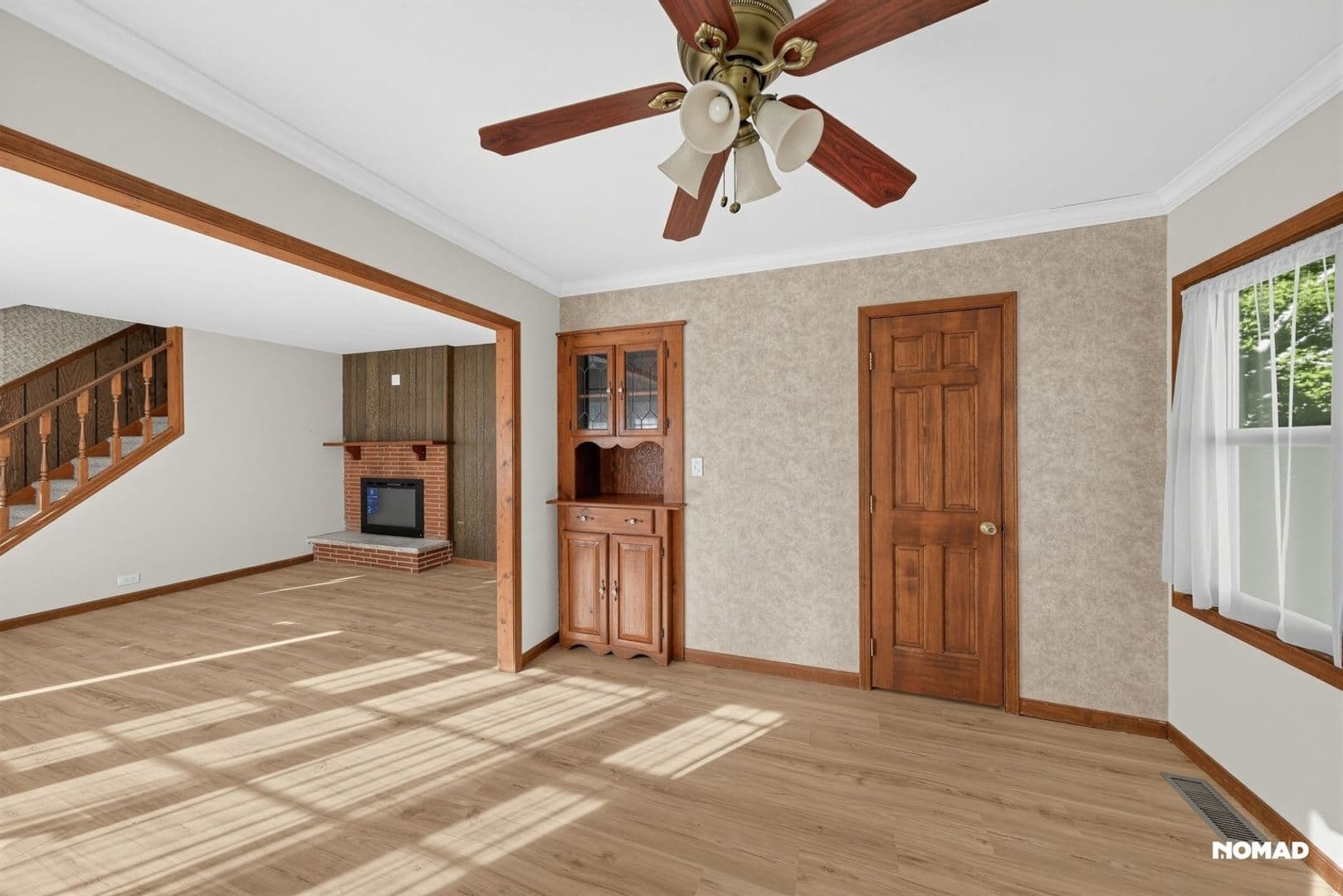 Downers Grove House: 6294 Woodward Ave