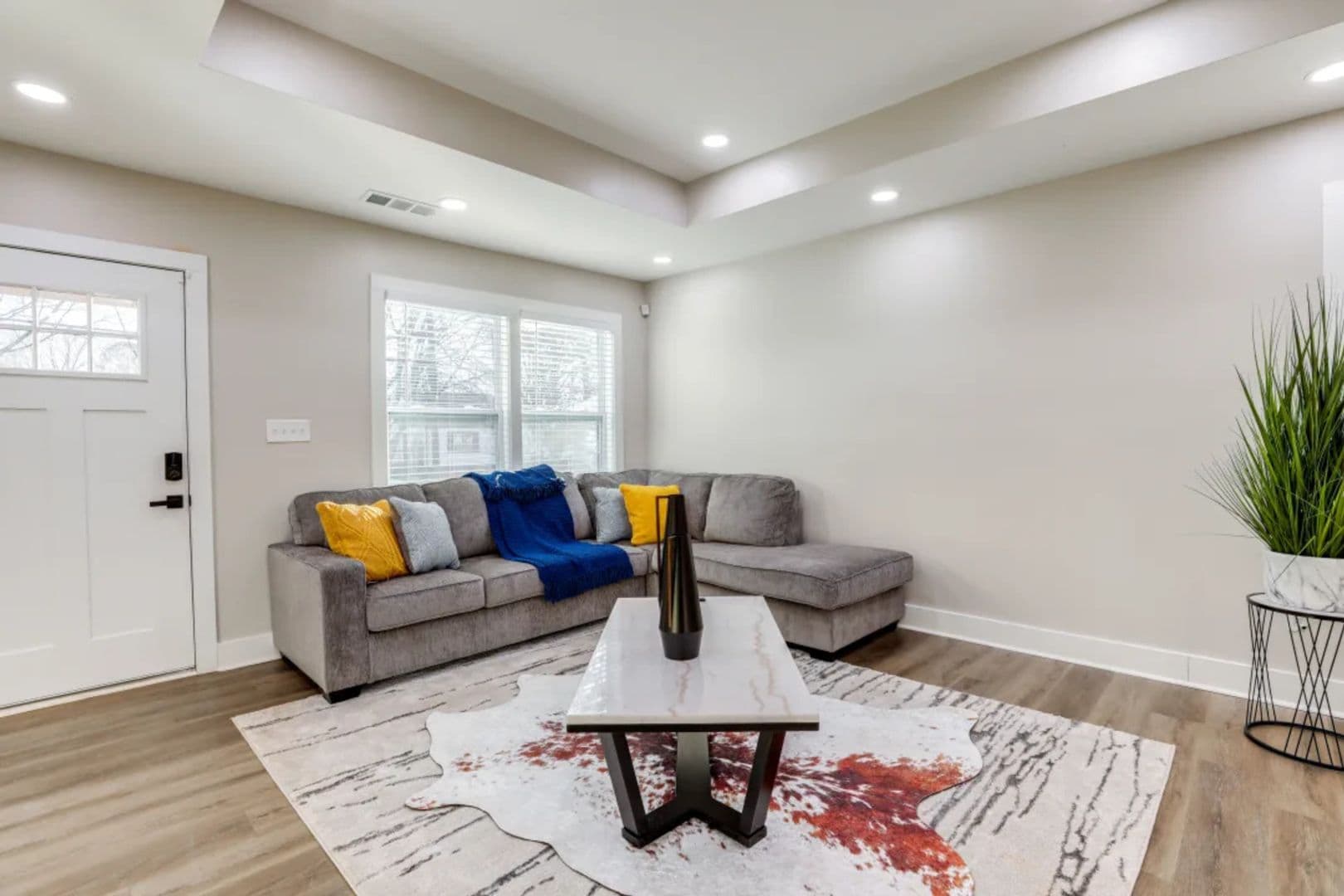 Atlanta House: 1429 Almont Dr Sw