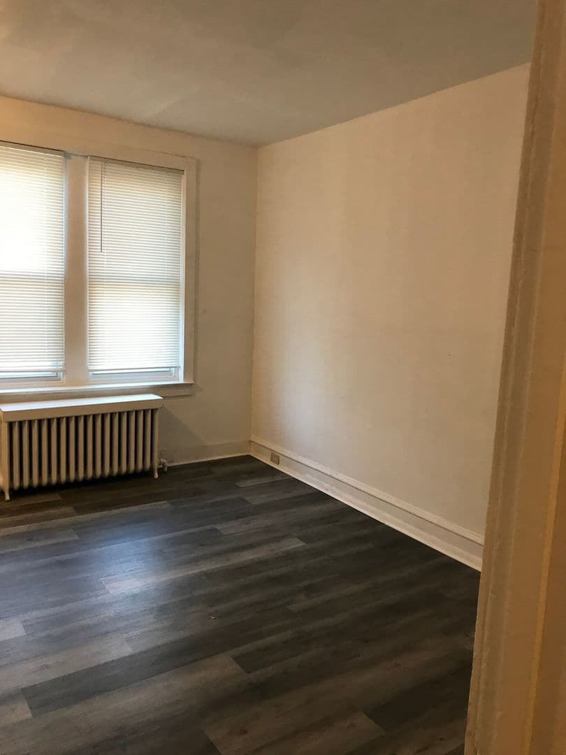 Philadelphia Townhome: 4832 E Roosevelt Blvd