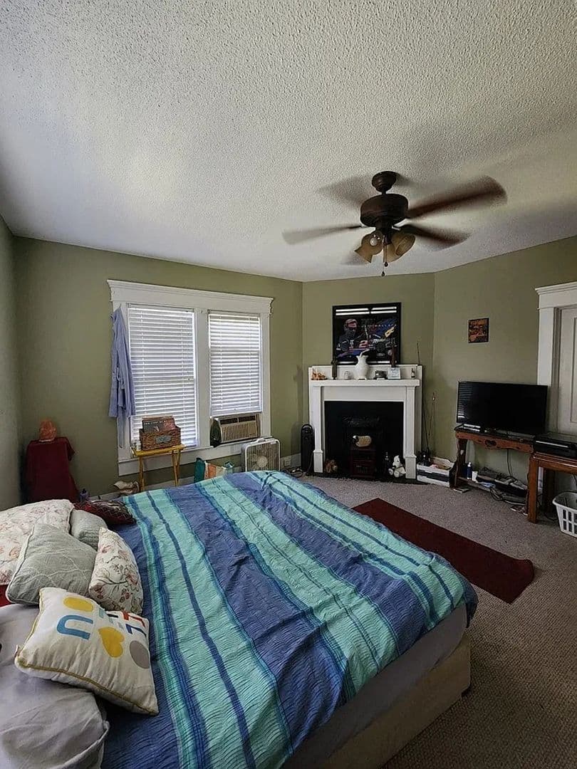 Ocilla House: 314 N Irwin Ave