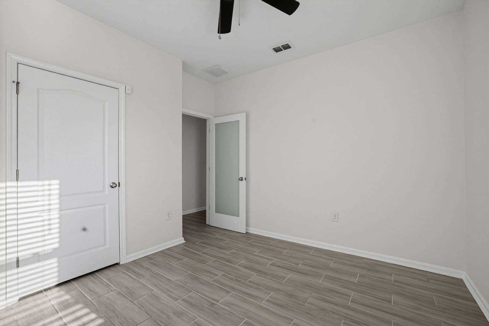 Jacksonville House: 3512 Guppy Ct