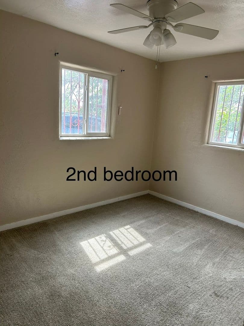 Albuquerque House: 2534 Cagua Dr NE
