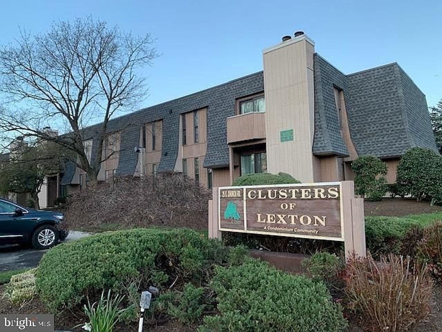 Maple Shade Condo: 25 S Church Rd
