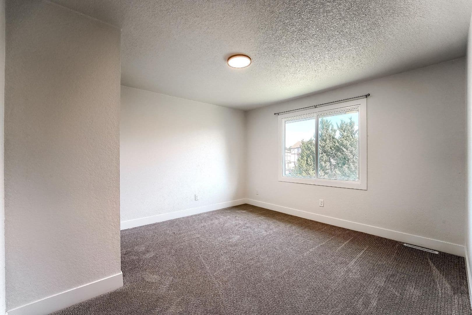 Denver House: 9923 East Exposition Avenue