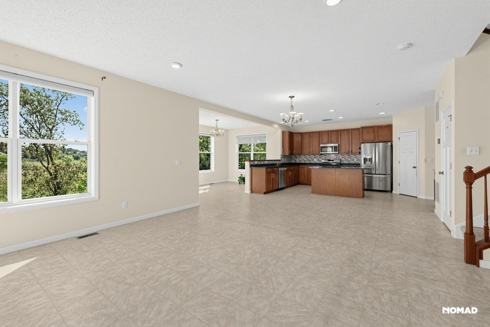 Plymouth House: 18805 46th Ave N