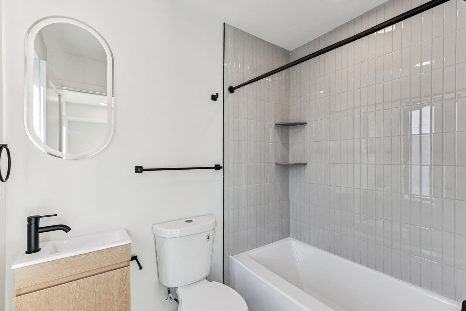 Philadelphia House: 739 N Capitol St