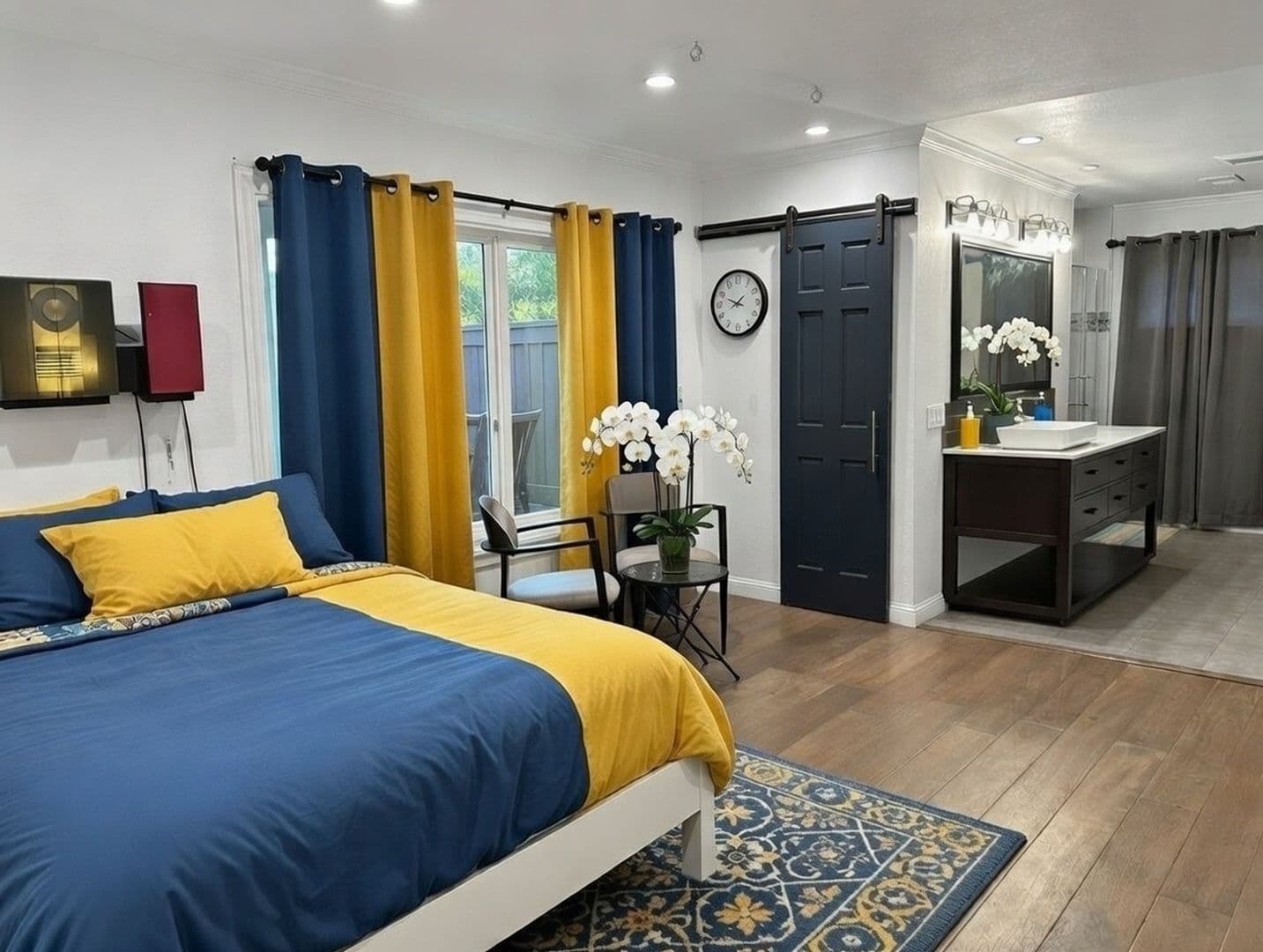 Sonoma House: 19420 Goin Ln