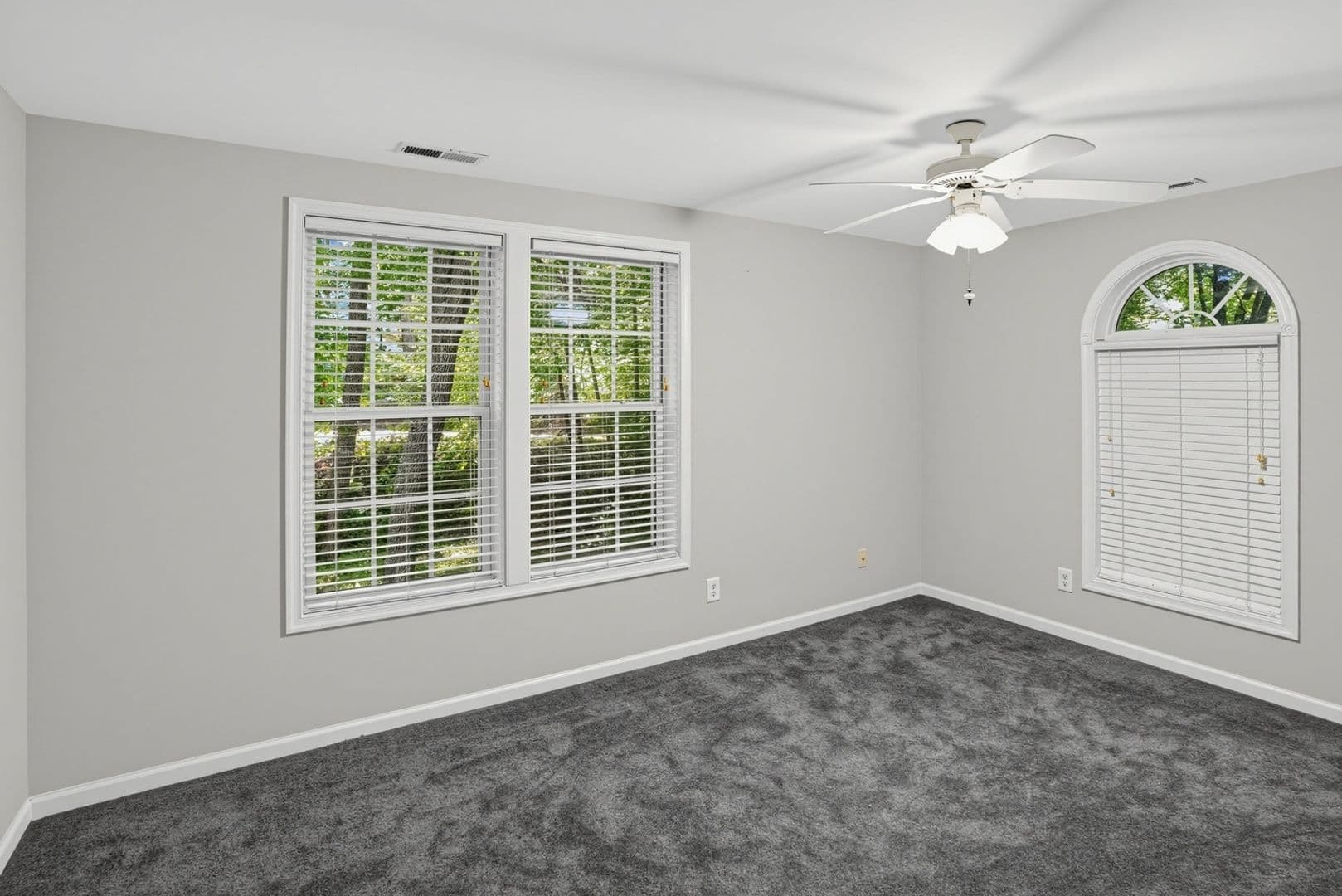 Fleetwood House: 110 Birch Leaf Ln