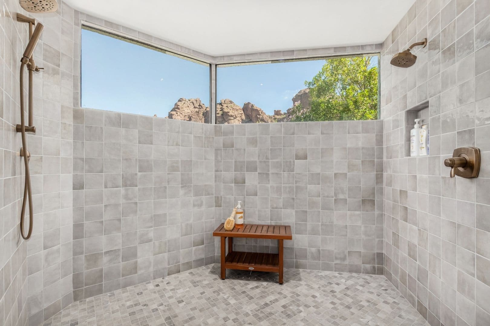 Phoenix House: 5655 N Camelback Canyon Dr