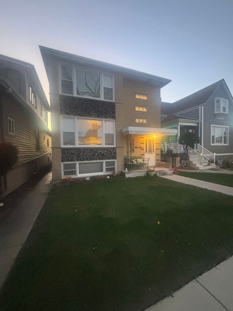 Chicago Townhome: 6026 S Kilbourn Ave