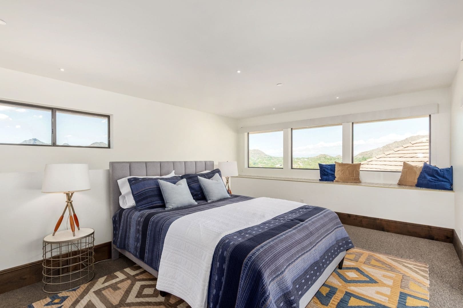 Phoenix House: 5655 N Camelback Canyon Dr
