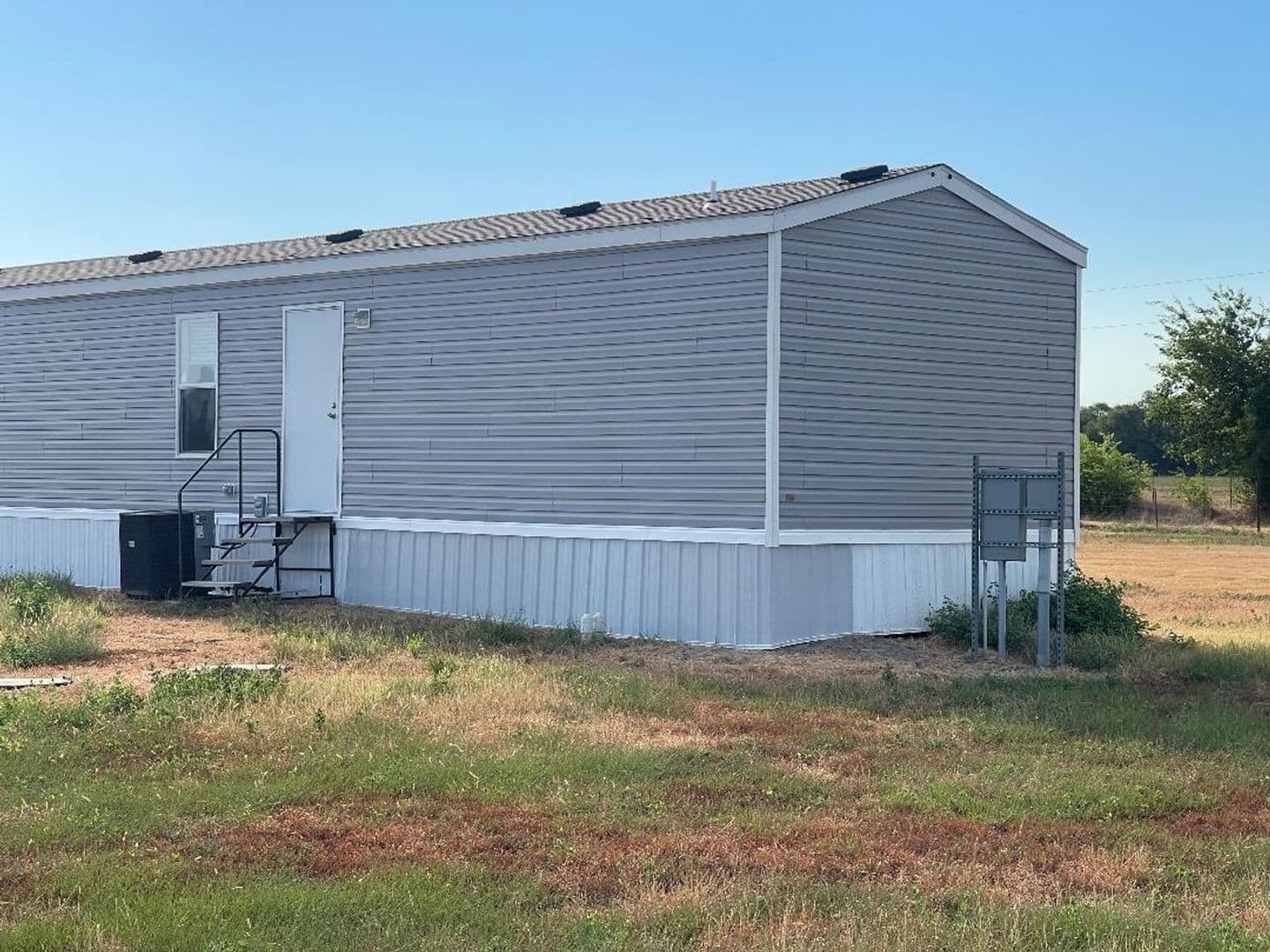 Blue Ridge House: 15833 County Road 1030