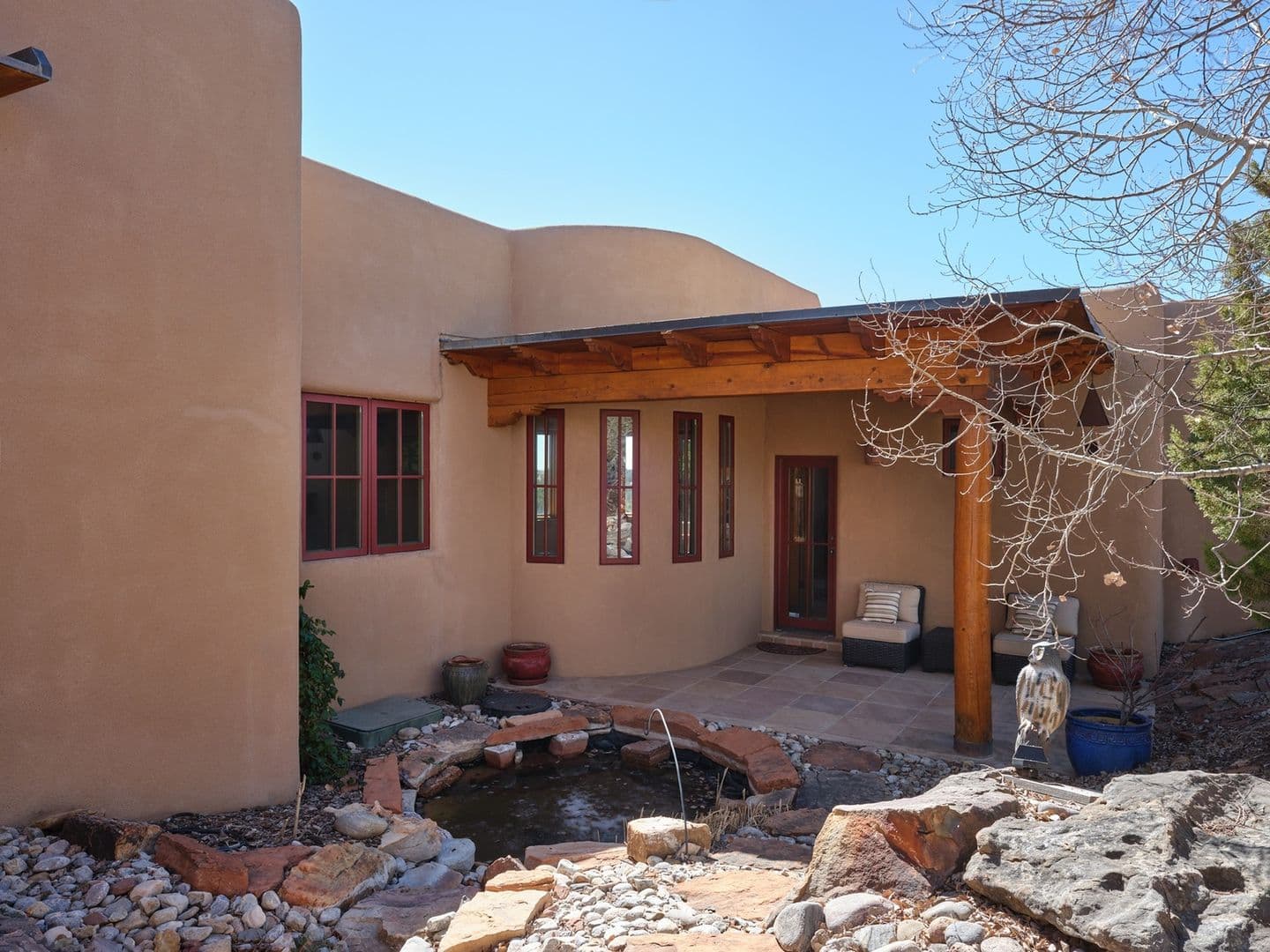 Santa Fe House: 4 Bishops Dome Rd