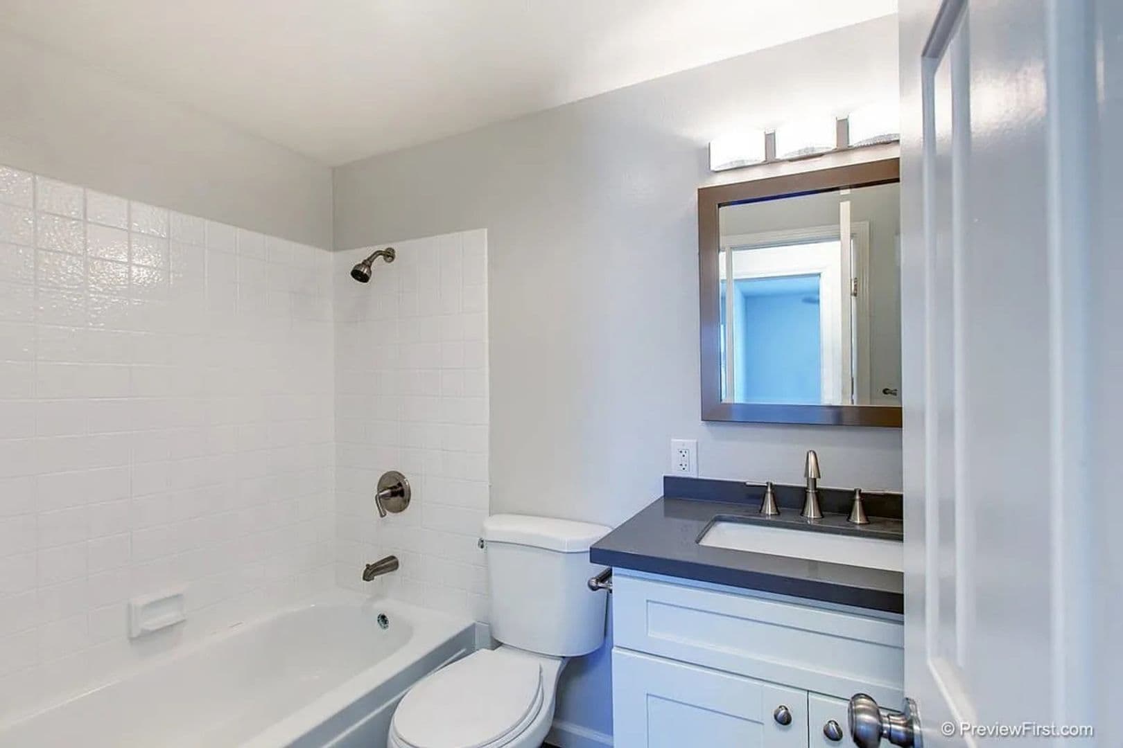 San Diego Condo: 3765 Boundary St