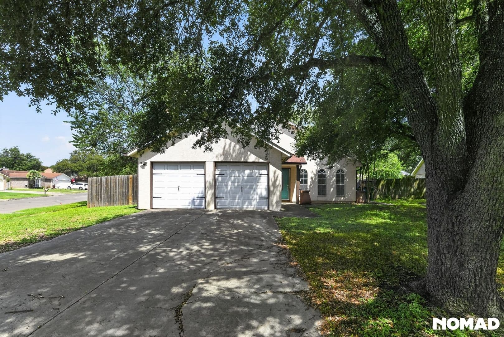 San Antonio House: 14925 Moss Gln