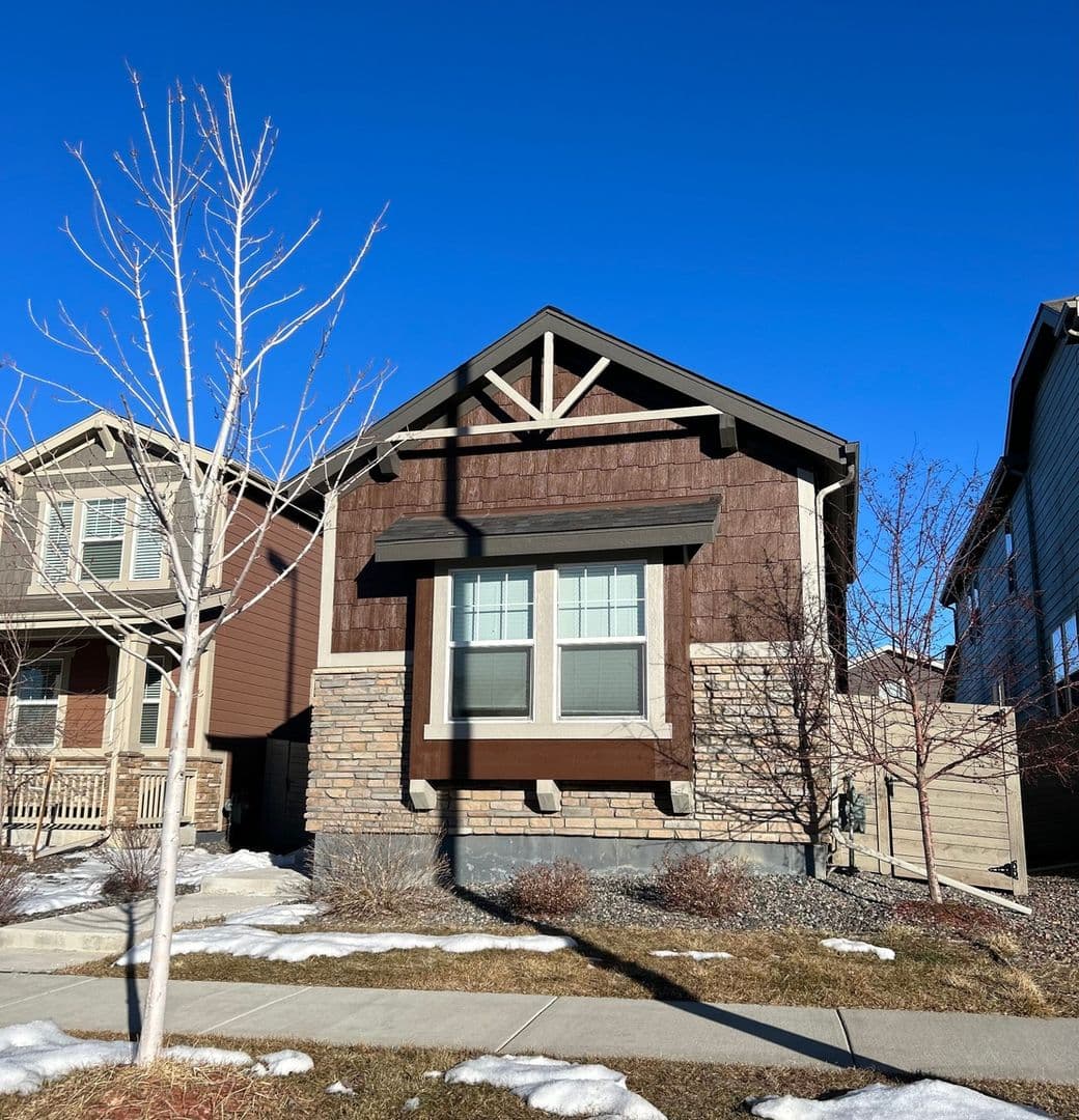 Denver House: 4738 Jasper St