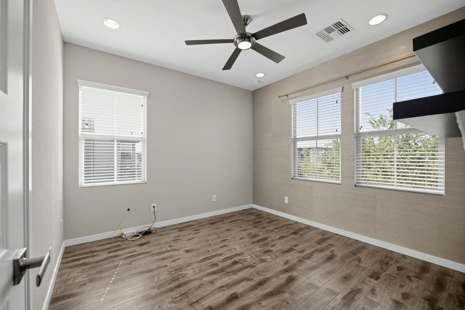 Gilbert House: 1957 S Follett Way