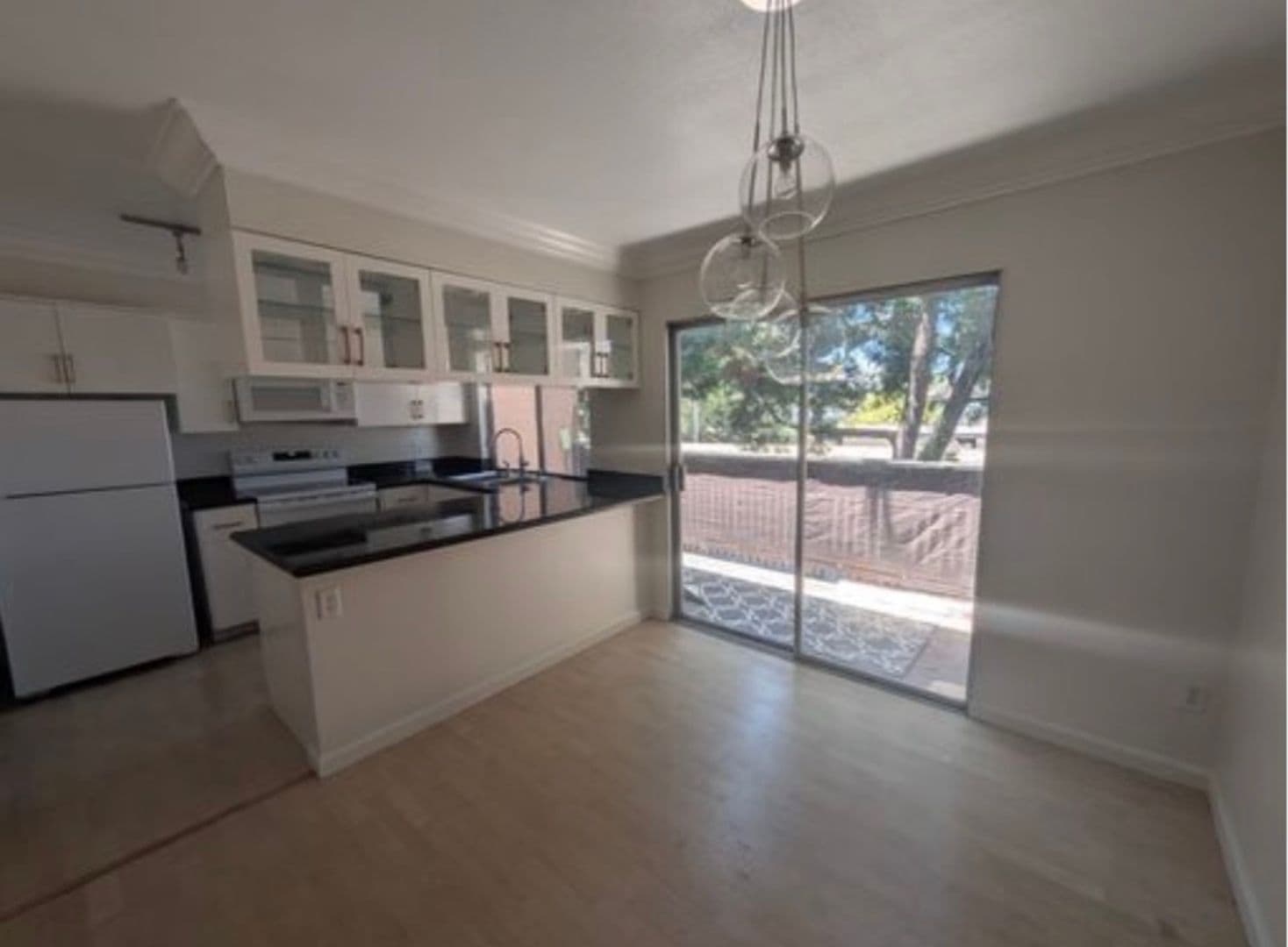 San Diego Townhome: 7930 Mission Center Ct