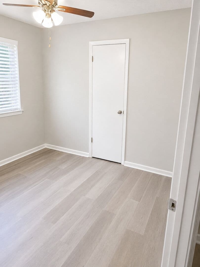 Crestview House: 503 Tall Pines St