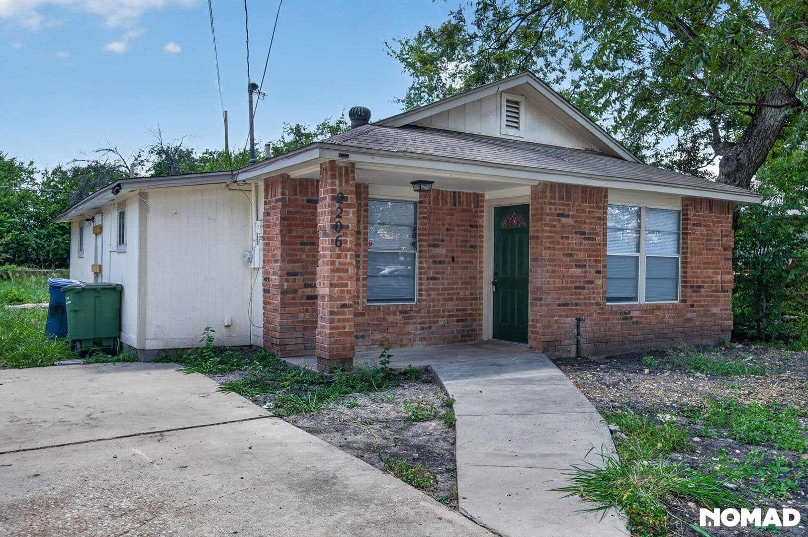 San Antonio House: 2206 Colima St