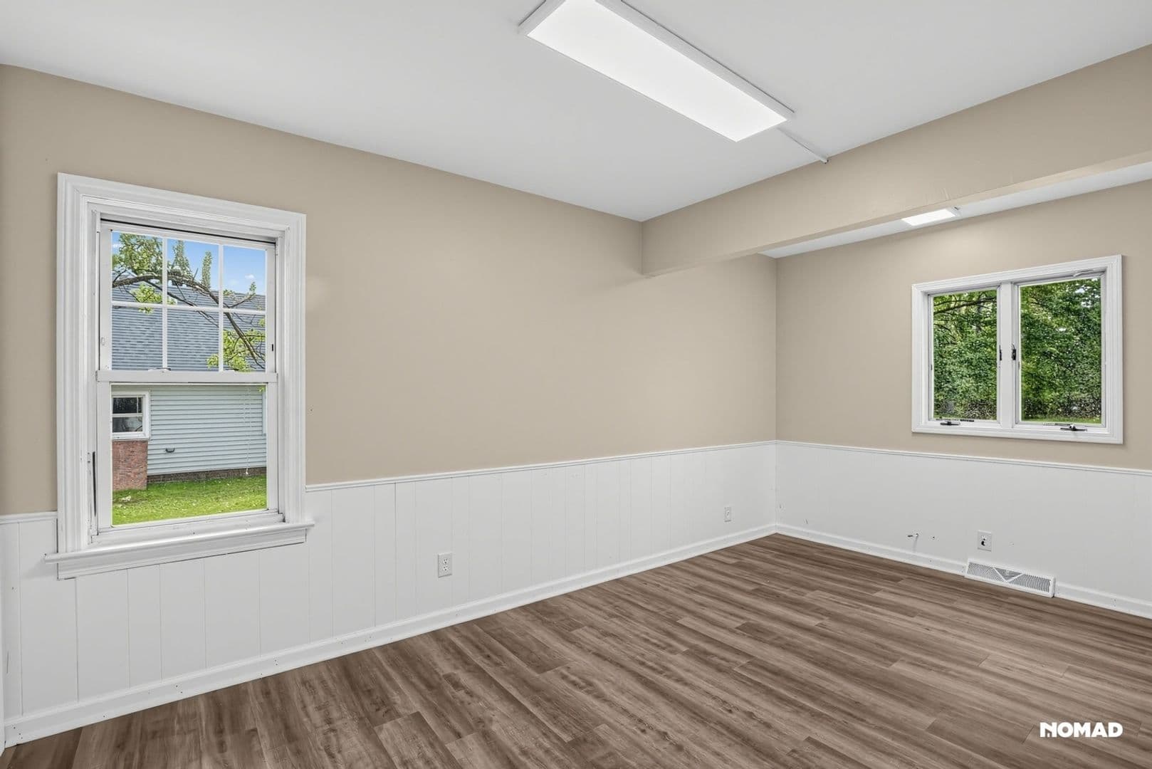 Westlake House: 2960 Bradley Rd