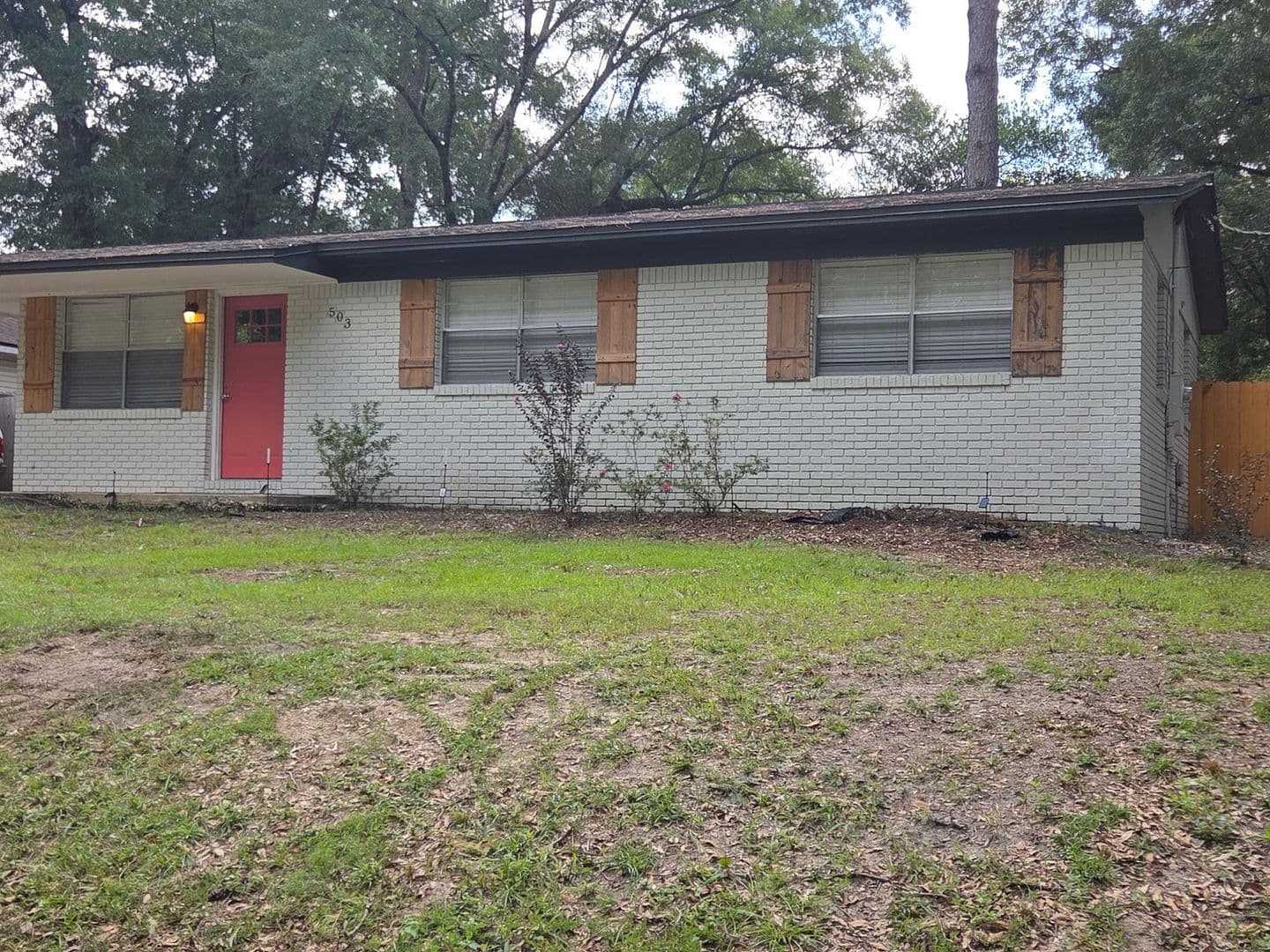 Crestview House: 503 Tall Pines St