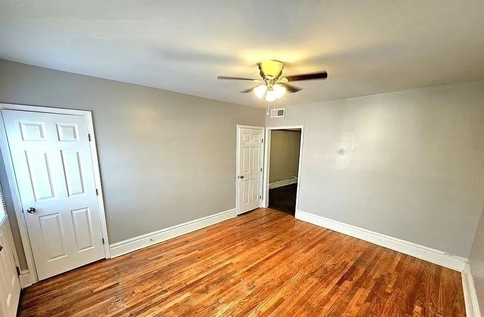 Saint Louis Condo: 3712 Winnebago St