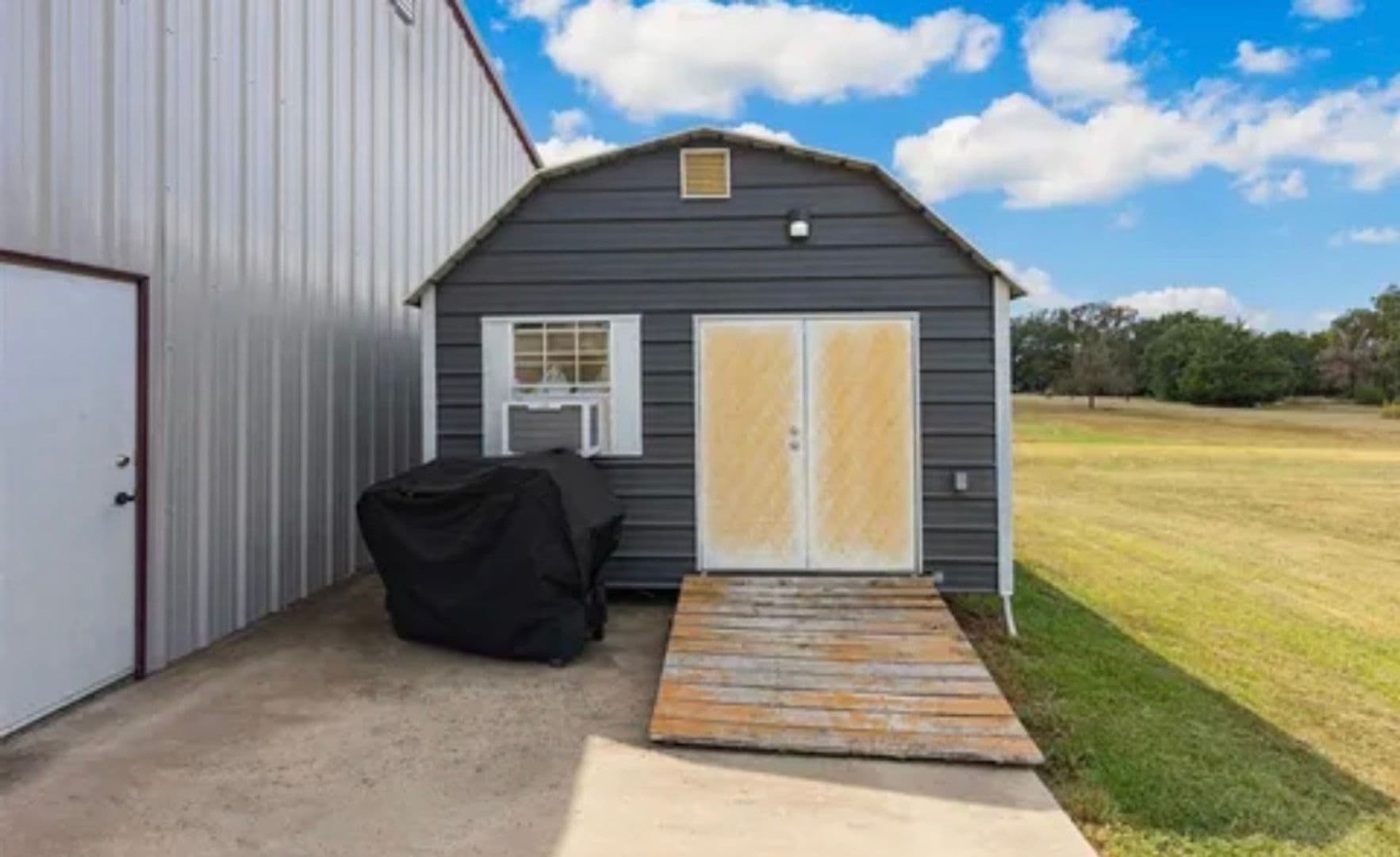 Point House: 652 Co Rd 4252