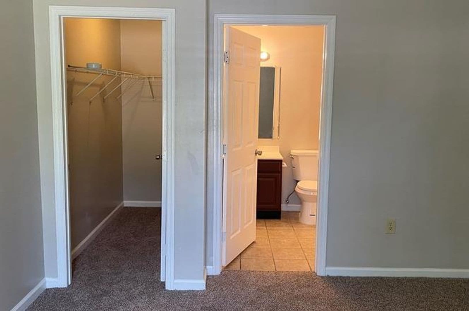 Columbus Townhome: 1741 Elvan Ave