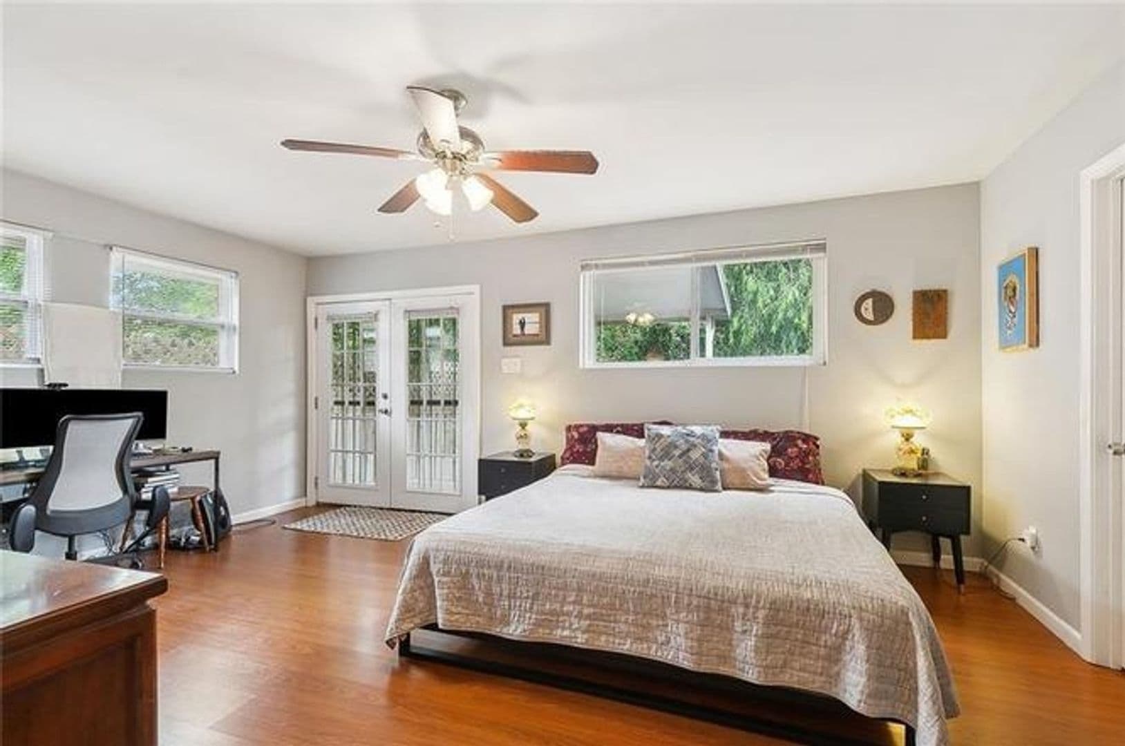 New Orleans House: 1735 Feliciana St