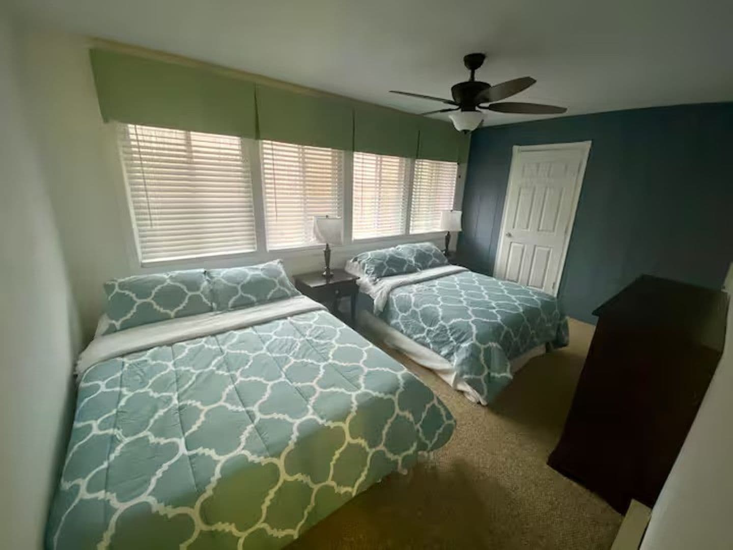 Hunter Townhome: 65 Scribner Hollow Rd