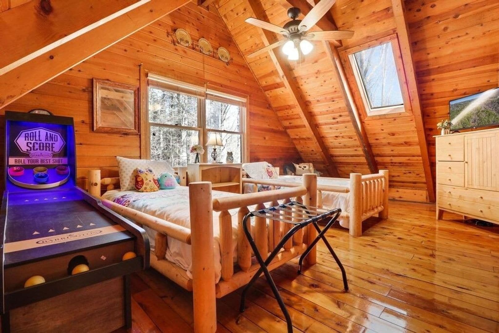 Blue Ridge House: 439 Conley Branch Rd