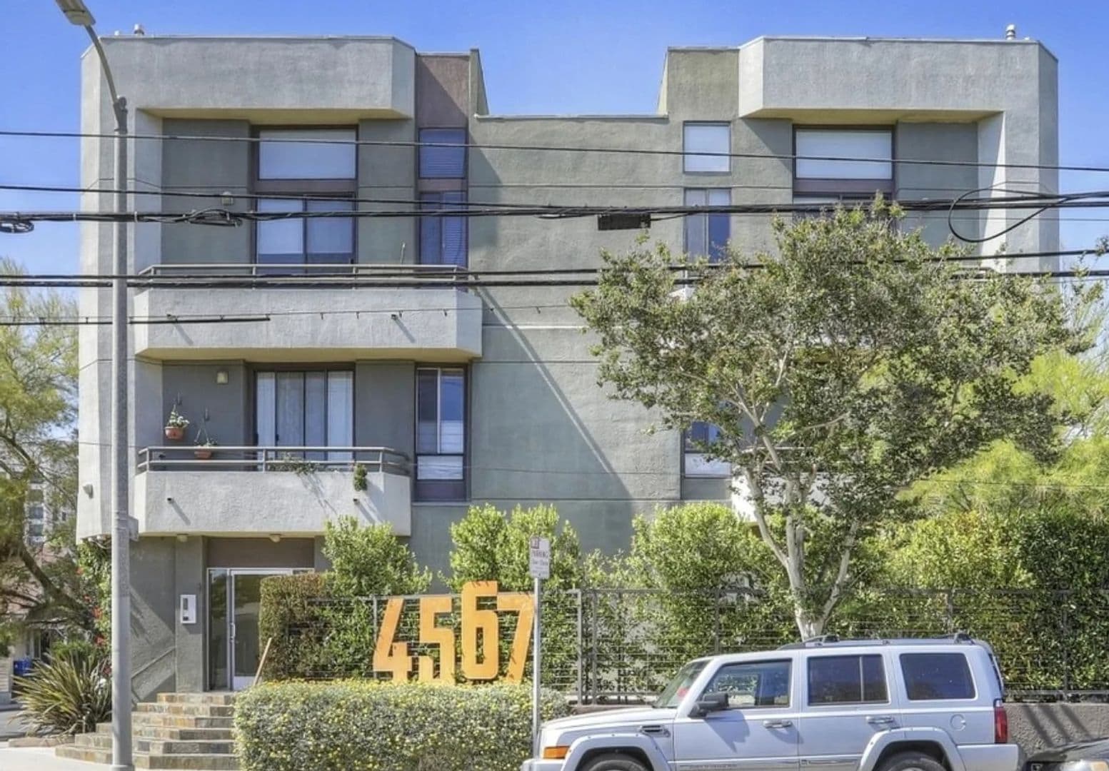 Los Angeles Condo: 4567 Lexington Ave