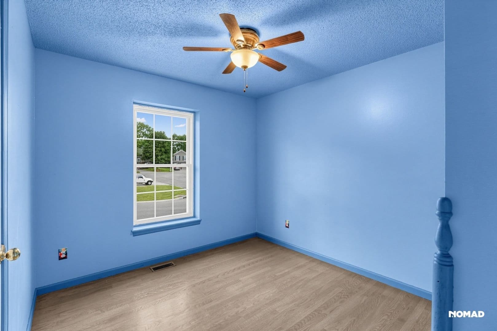 Belton House: 16403 Hinkle Ave
