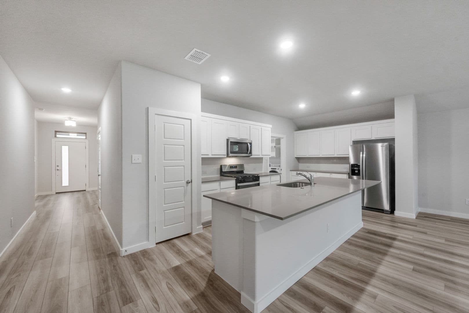 Princeton House: 1702 Dove Dr