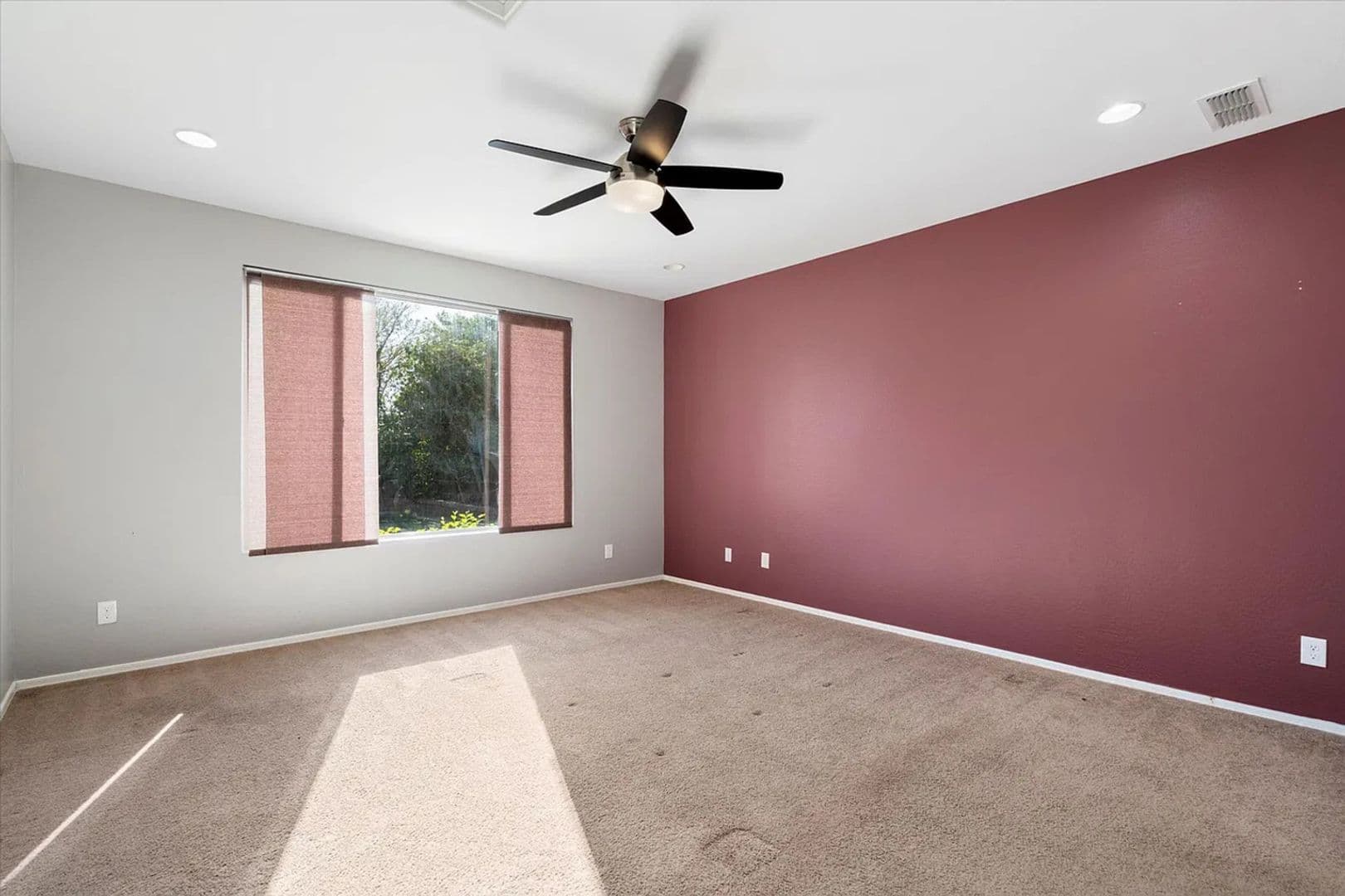 Peoria House: 9537 W Weeping Willow Rd