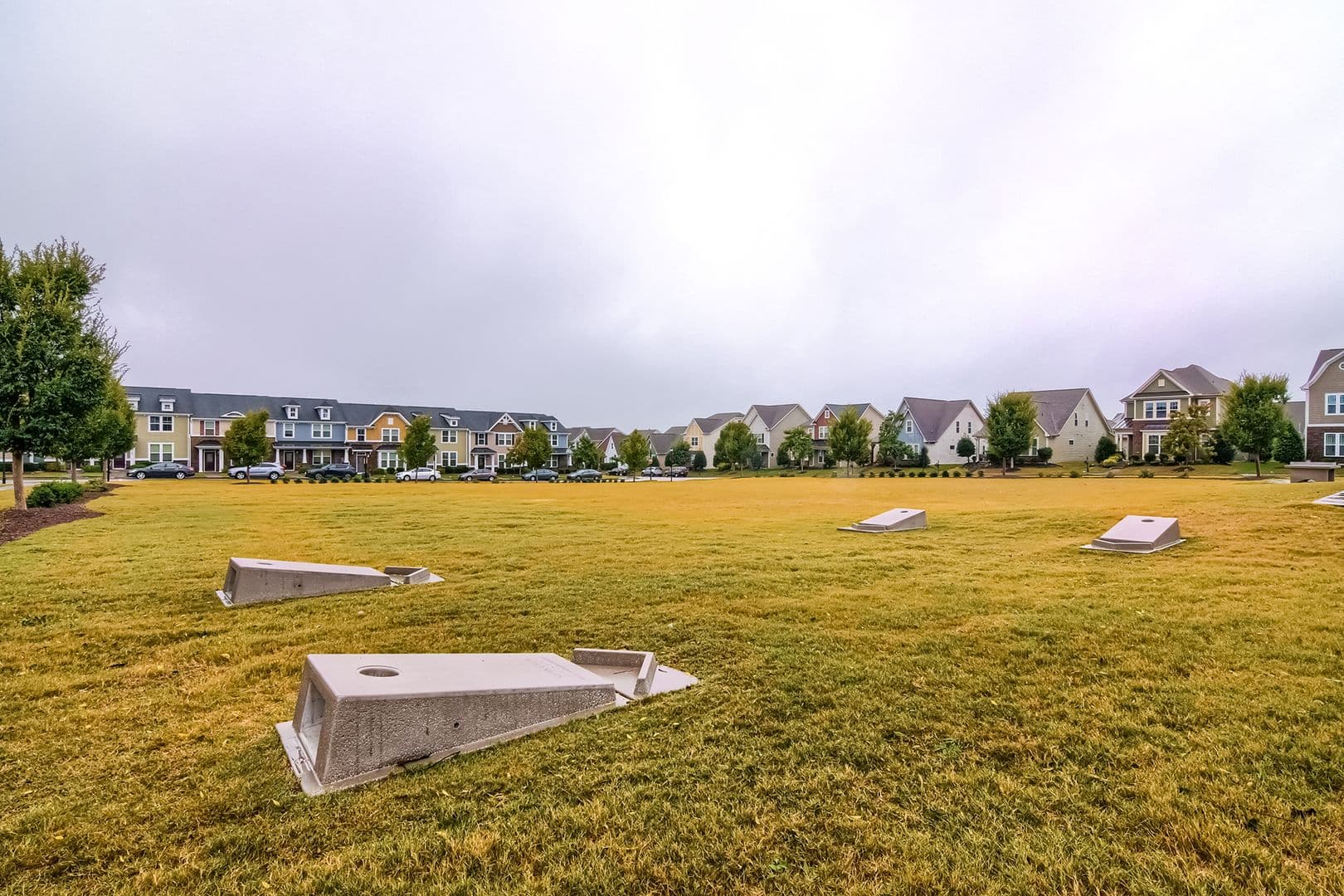 Morrisville House: 202 Roundhouse Lane