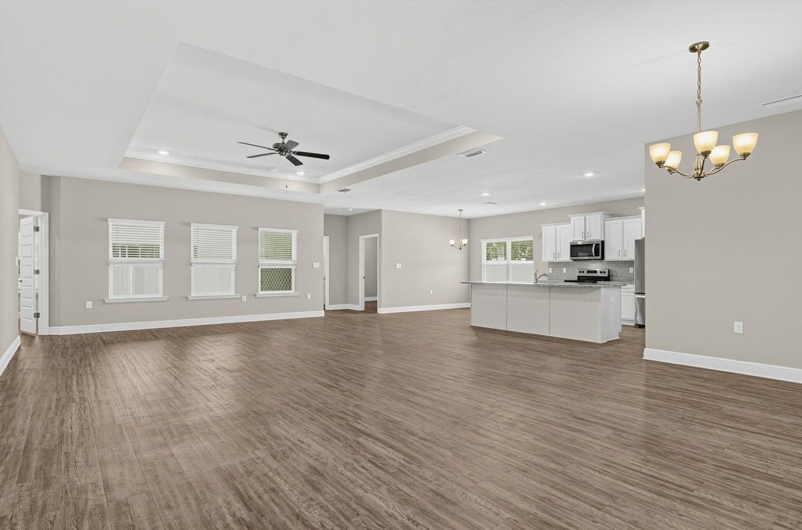 Daphne House: 24848 Smarty Jones Cir