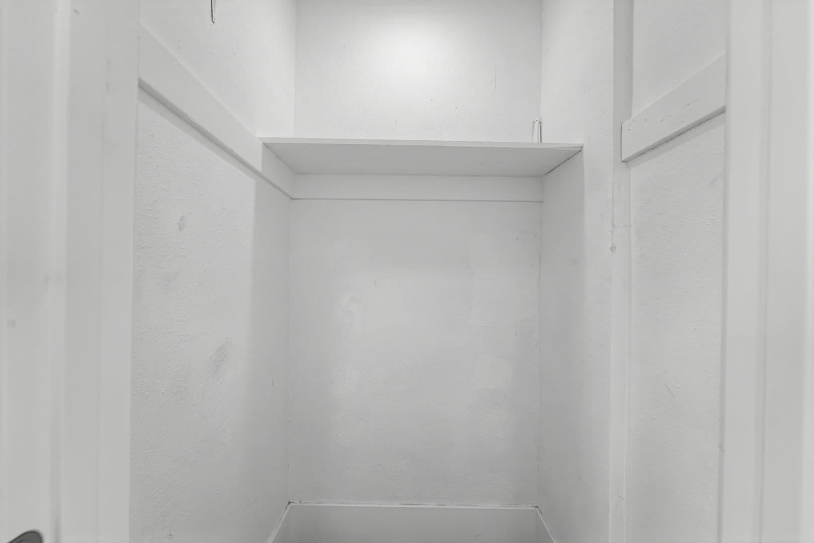 Los Angeles Townhome: 2703 Alsace Ave