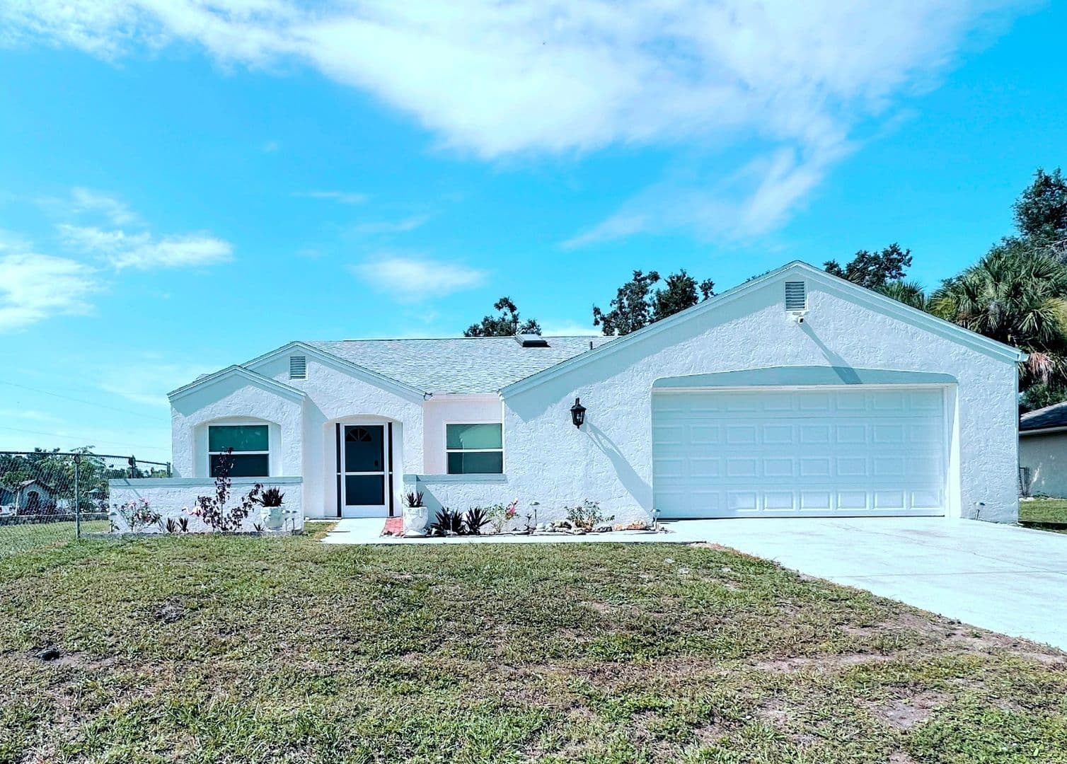 North Port House: 3707 Champagne Ave