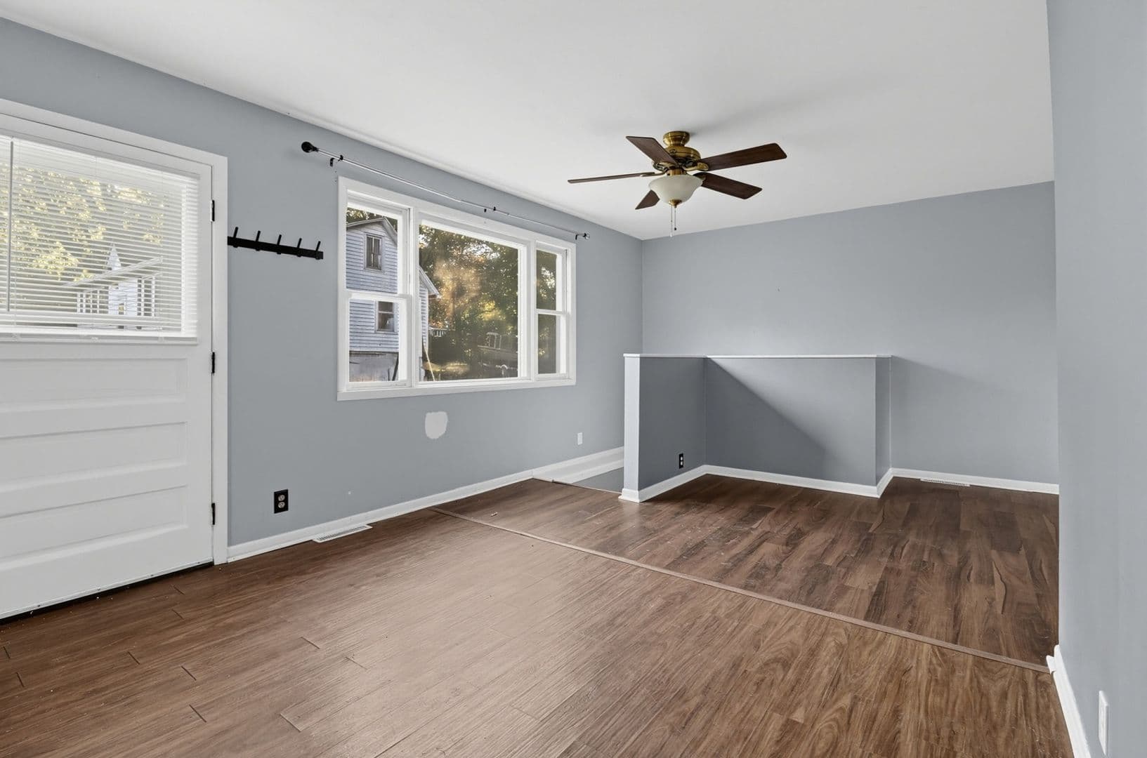 Crystal Lake House: 6414 W Hillside Rd