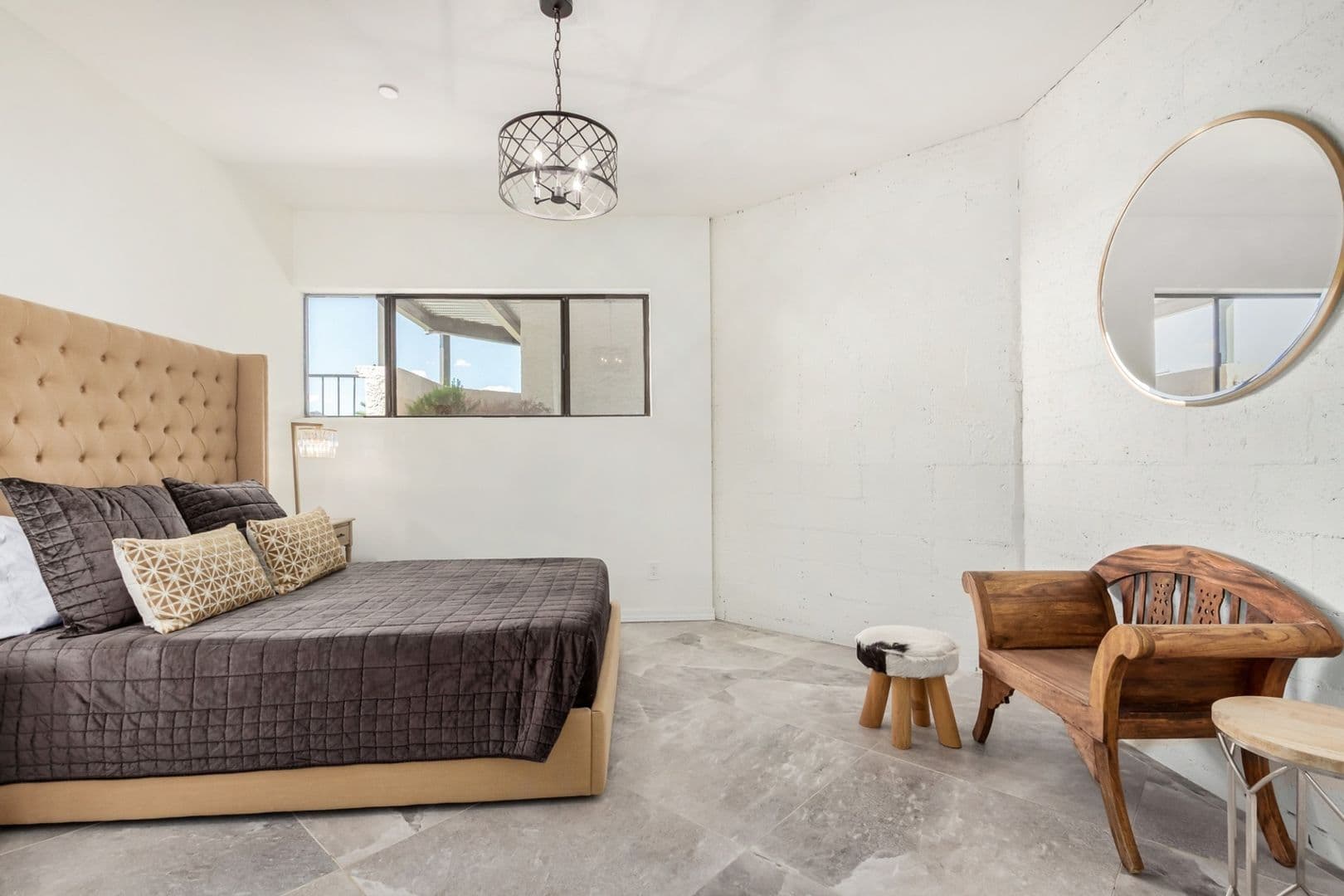 Phoenix House: 5655 N Camelback Canyon Dr